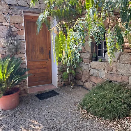 Caseddu Di Chjarastella לינה וארוחת בוקר