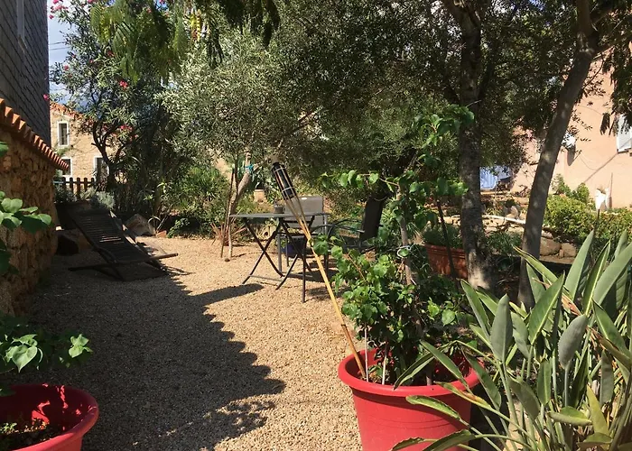 Caseddu Di Chjarastella לינה וארוחת בוקר