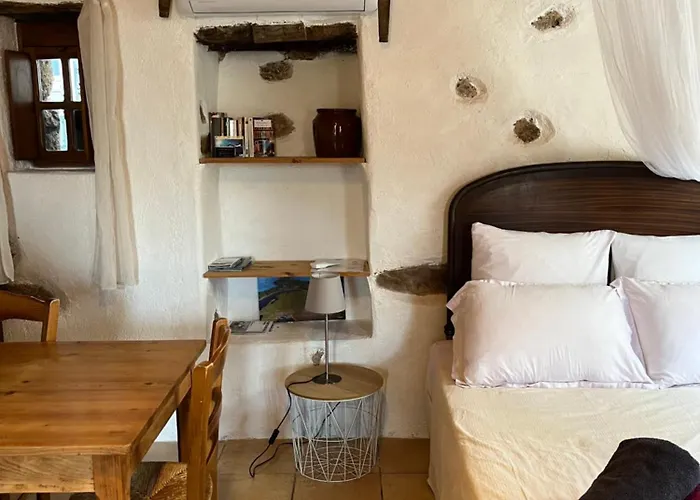 فندق مبيت وإفطار Caseddu Di Chjarastella 3*